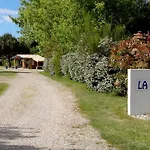 Mobil-home Avec Terrasse - 4 Personnes, 2 - Api-1-52-302 مكان تخييم