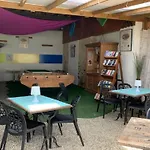 Mobil-home Avec Terrasse - 4 Personnes, 2 - Api-1-52-302 مكان تخييم *