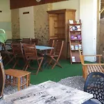 مكان تخييم Mobil-home Avec Terrasse - 4 Personnes, 2 - Api-1-52-302 *