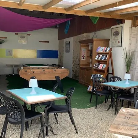 Mobil-home Avec Terrasse - 4 Personnes, 2 - Api-1-52-302 Campingplads *